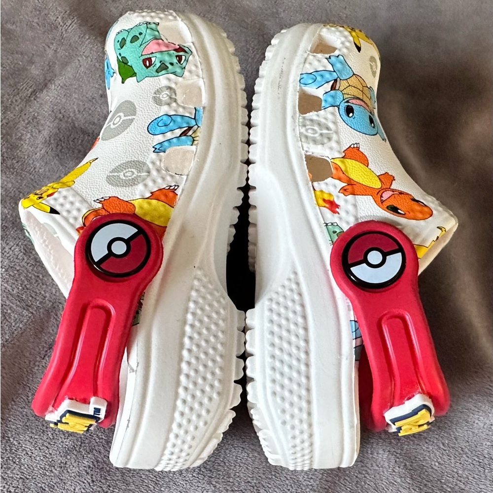 CROCS Kids Slippers Pokémon - Picture 6 of 9